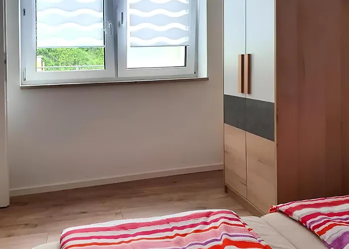 Geraeumige Moderne 3 Raumwohnung * Dohna