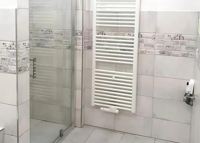 Geraeumige Moderne 3 Raumwohnung Apartament Dohna